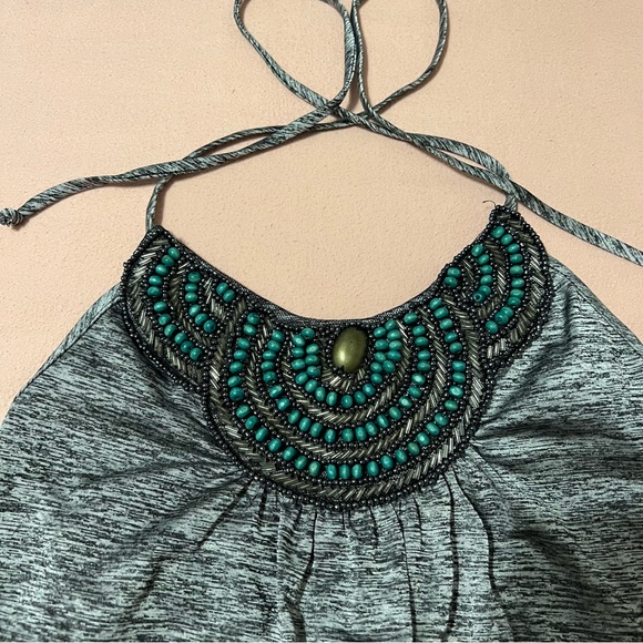 Like new* halter top *can be worn as a dress for someone petite - Picture 4 of 6